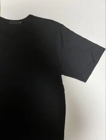 ORIGINAL FAKE KAWS 무지 티셔츠 (블랙) 사이즈 4