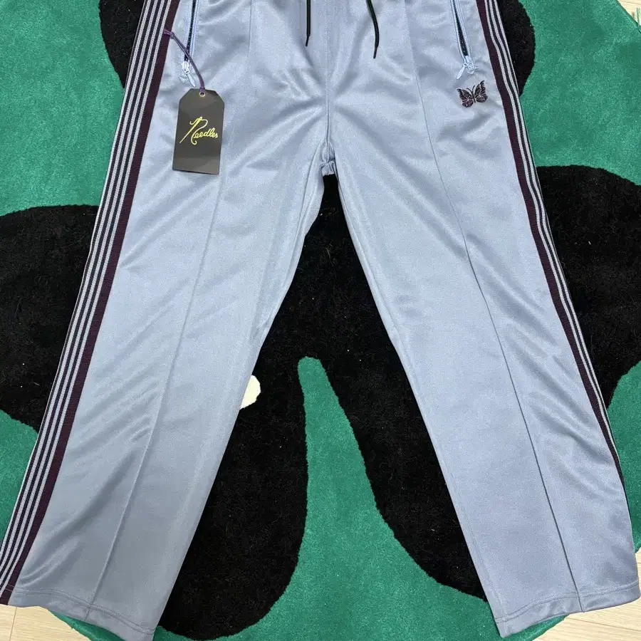 NEEDLES | 니들스 [xs,s] Needles HD Track Pants Black 25aw