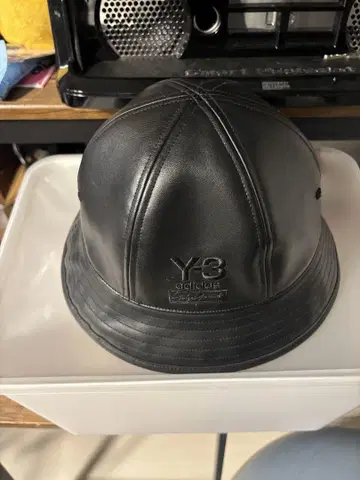 Y-3 가죽 버킷햇 블랙 가죽