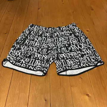 RVCA 문자 패턴 숏팬츠 M 사이즈