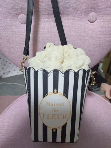 Maison de FLEUR 팝콘 숄더백