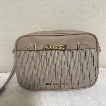 질 바이 질 스튜어트 퍼피 포셰트