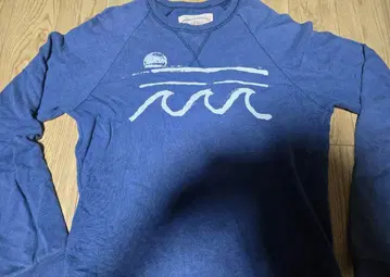 American Eagle Outfitters 빈티지 맨투맨