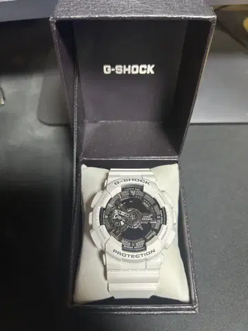 G-SHOCK 배터리 미교체 GA-110GW 지샥 화이트