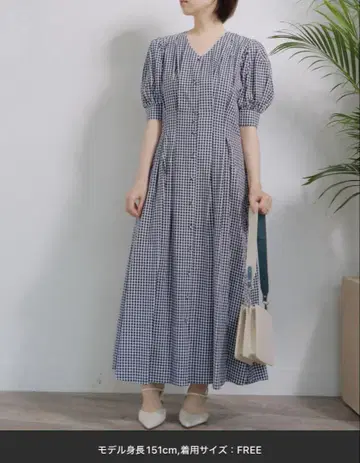 [ LADYMADE ] 웨이스트 턱 파워숄 원피스