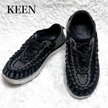 KEEN 킨 유니크 O2 스포츠 샌들 블랙 24.0