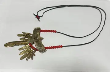 이글 페더 목걸이
