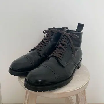 Alden 86006H 블랙 레이스업 부츠