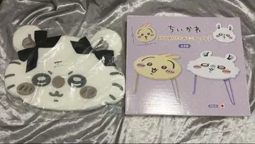모몽가 테이블 치이카와 (먼작귀) 얼굴 접이식 테이블 저반발 쿠션