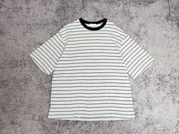 UNIVERSAL PRODUCTS MULTI BORDER T-SHIRT