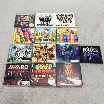 WEST. CD 앨범 13장 묶음 판매