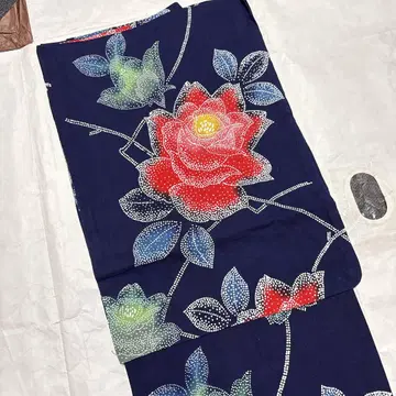 유카타 네이비 바탕에 장미 패턴 (맞춤)
