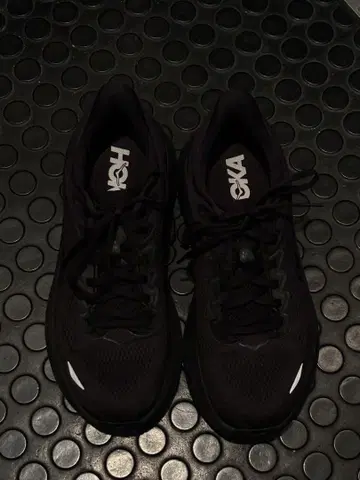 HOKA BONDI 9
