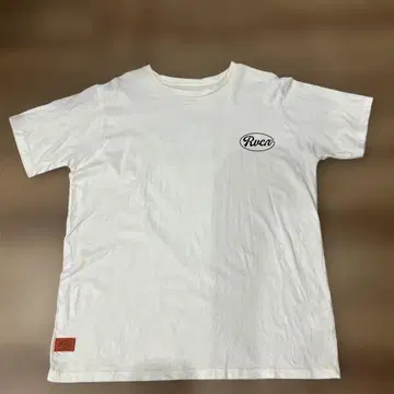 RVCA 티셔츠