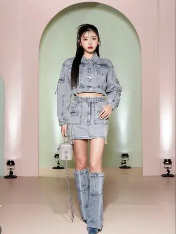 다리치 디자인 케미컬 데님 G자켓 & 미니 스커트 세트