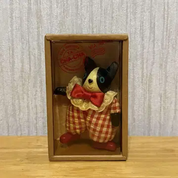 세키구치 크리에이티브 하우스 인형