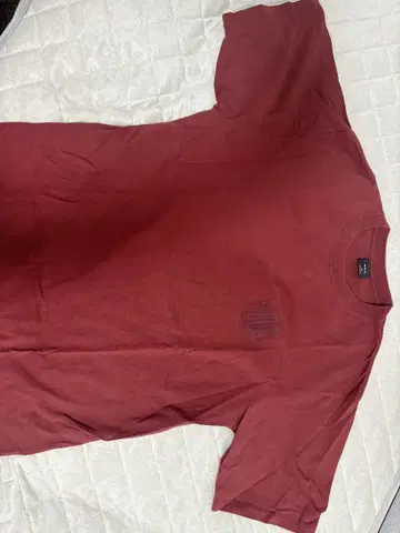 HUF 버건디 티셔츠 M