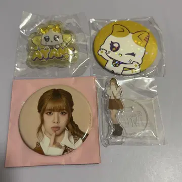 ME:I 캡슐 토이 캔 배지 고미 문영