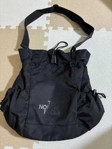 더 노스페이스 숄더백 블랙