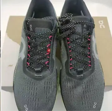 클라우드몬스터 2 스니커즈 27cm