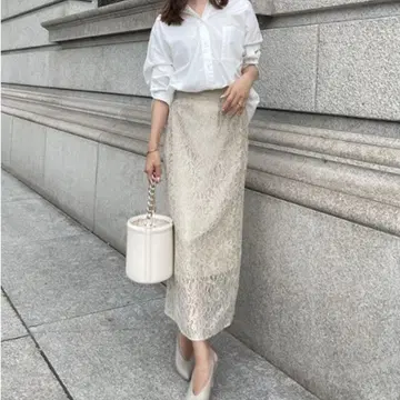아누안스 코드 레이스 하이웨이스트 타이트 스커트