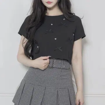 pium 피움 하트 비쥬 미니 리본 티셔츠