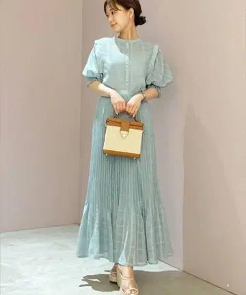 Lily Brown 시어 체크 플리츠 스커트