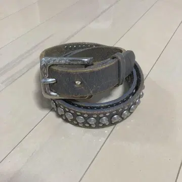 호보 스터드 벨트