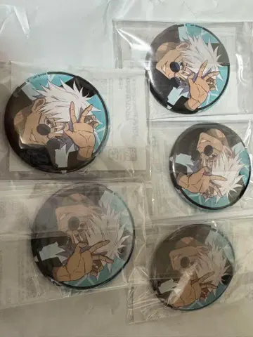 주술회전 해피크로 캔 배지 고조 고토