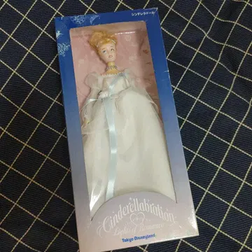 미개봉 디즈니랜드 기간 한정 이벤트 신데렐라브레이션 신데렐라 인형