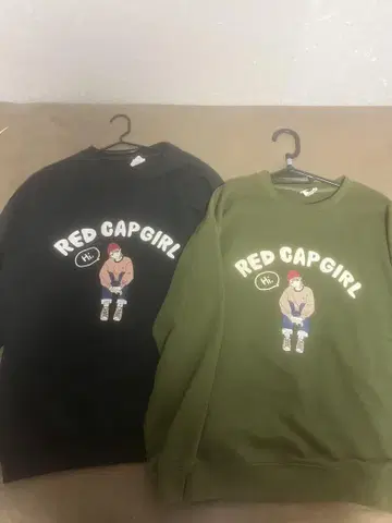 RED CAP GIRL 트레이닝복 2색 세트