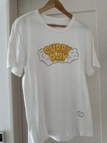 TANGTANG CURRY DAY 티셔츠 화이트