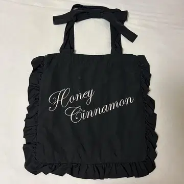 Honey Cinnamon 프릴 토트백 리본 블랙 핑크
