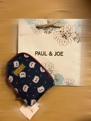 PAUL & JOE 파우치