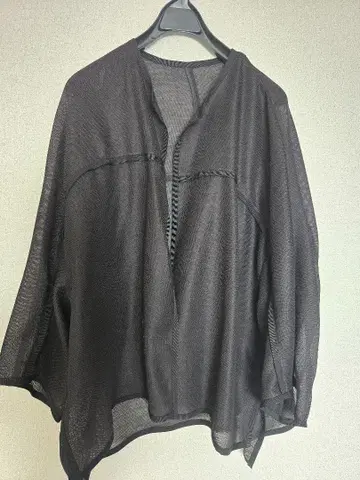 어도어 블랙 메쉬 노카라 자켓