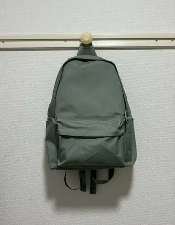 새상품급 무인양품 어깨 부담을 덜어주는 발수 럭색 그린