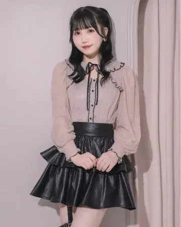 pium 프릴 칼라 레이스 케이프 블라우스