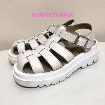 MINNETONKA 미네통카 구르카 샌들 통굽 샌들