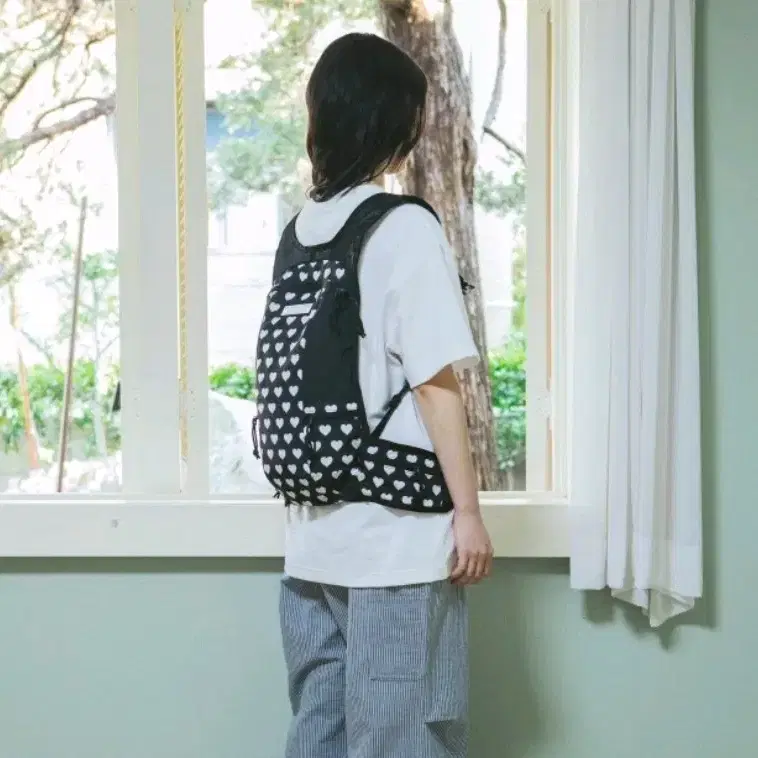 [THE MUSEUM VISITOR]MESHハート DOT BACK PACK THE MUSEUM VISITOR | 더뮤지엄비지터 The Museum Visitor Heart