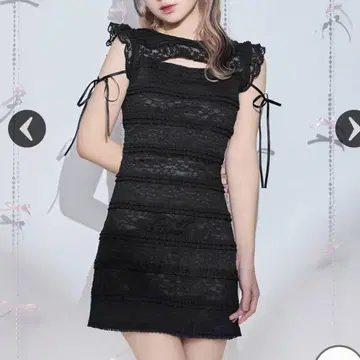 미셸 마카롱 레이스 컷 미니 원피스