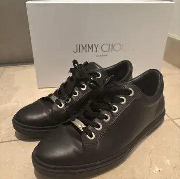 JIMMY CHOO 블랙 스니커즈