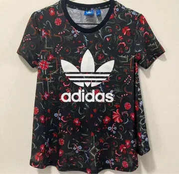 adidas 꽃무늬 반팔 T셔츠
