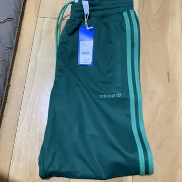 아디다스 그린 저지 새상품 미사용