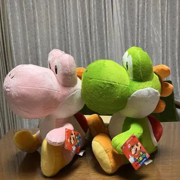 슈퍼 마리오 특대 사이즈 봉제인형 앉아있는 요시 총 2종