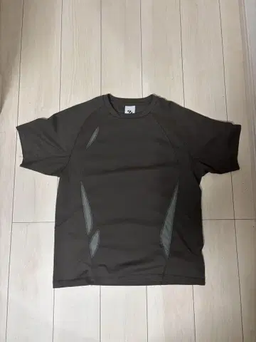 sansangear 25SS FLOWING PANEL T-SHIRT