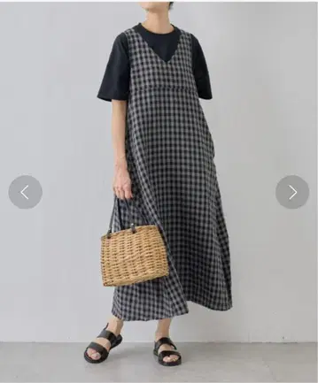 택 포함 새상품 비어즐리 린넨 깅엄 오버롤 스커트 정가 30800