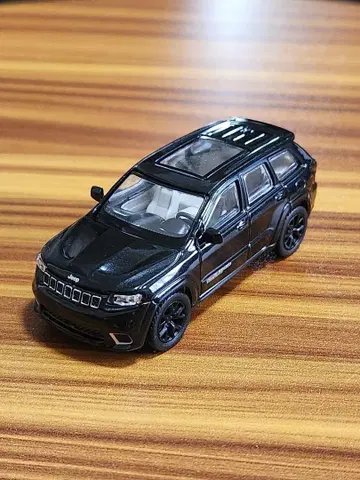 1/64 미니카 JEEP 그랜드 체로키 SRT8 트랙호크