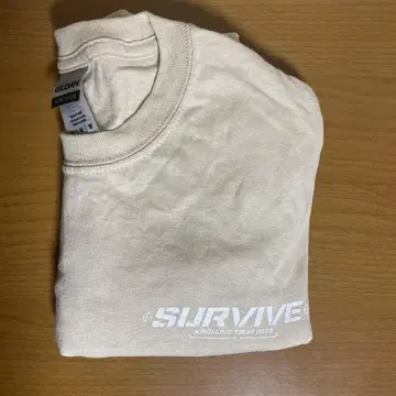 Kroi Survive 티셔츠 M 사이즈
