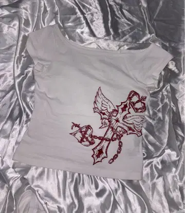 9090girl Cross Logo Off Shoulder Tee