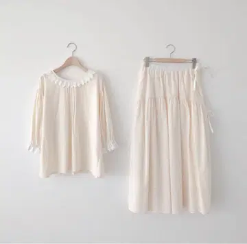 새상품급! 사만사 모스모스 셋업 아이보리